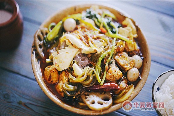 三宝麻辣烫加盟